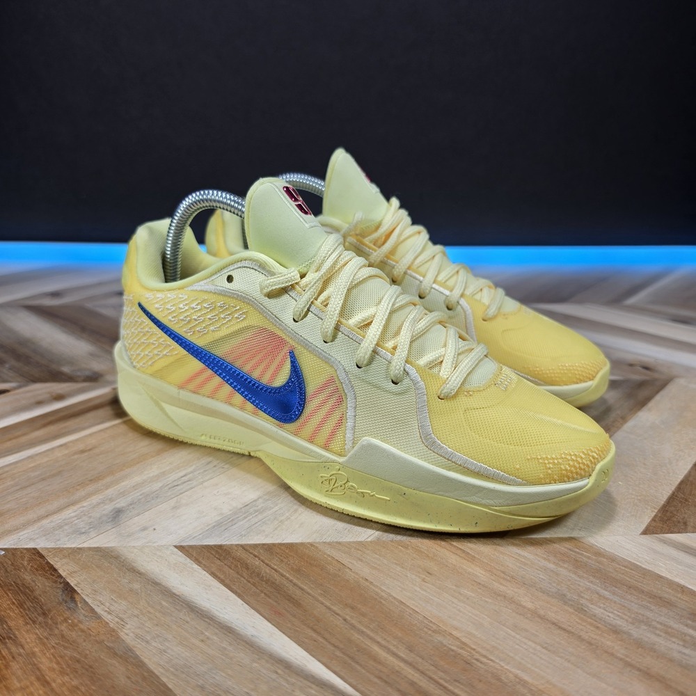 Nike Sabrina 2 Trust Your Game Women's 7 Yellow Basketball Shoes FQ2174-800